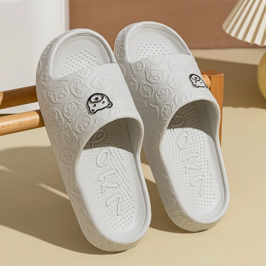 Zomer Mode Heren Slippers Afdrukken Kleine Beer Sandalen Indoor Badkamer Antislip Zachte Vrouwen Slaapzaal Casual Schoenen Paar