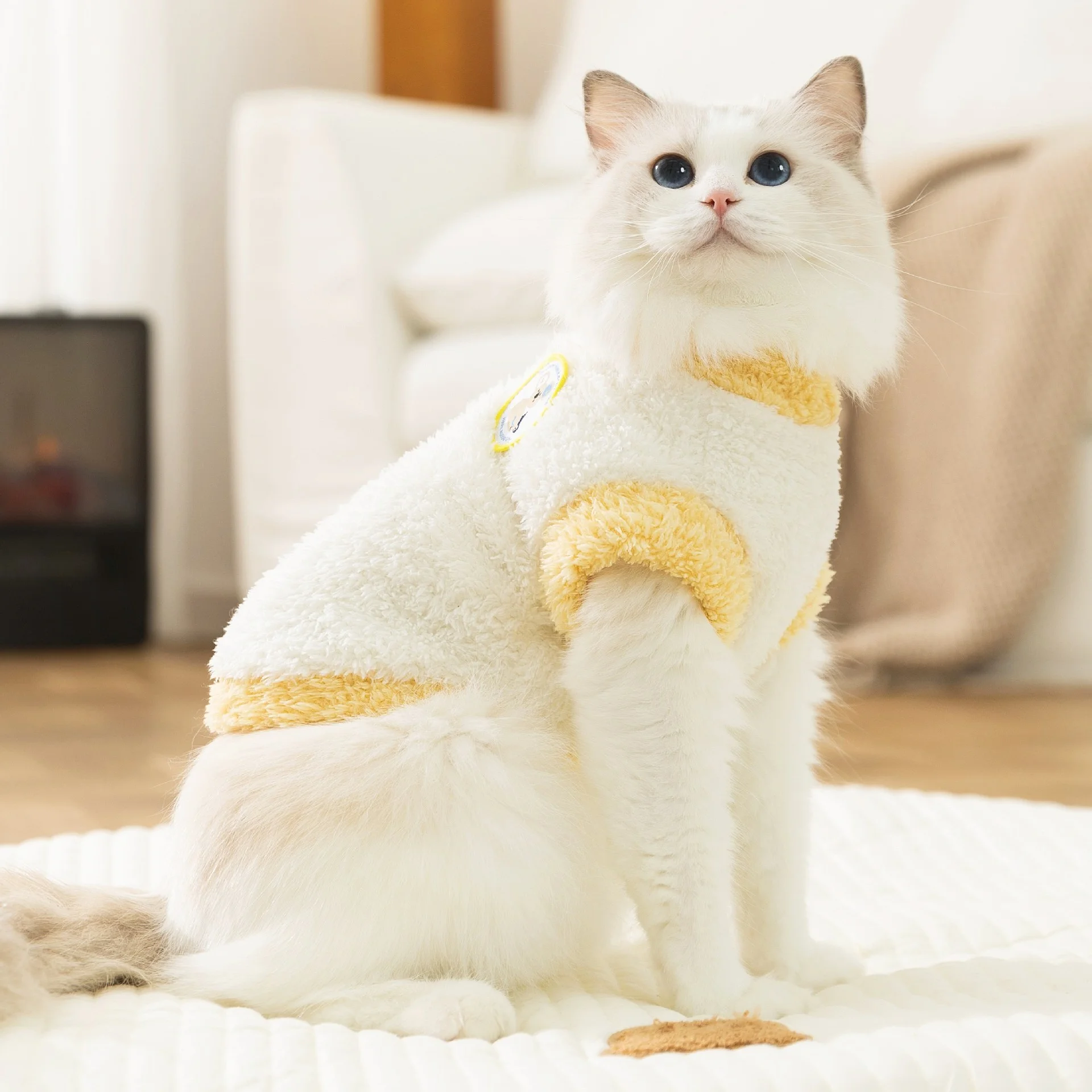 

Winter Clothes for Dogs Cats Cute Pet Hoodie Fluffy Fleece Apparel Chihuahua Sweatshirt Clothing Dog Warm Vest Pet Pullover