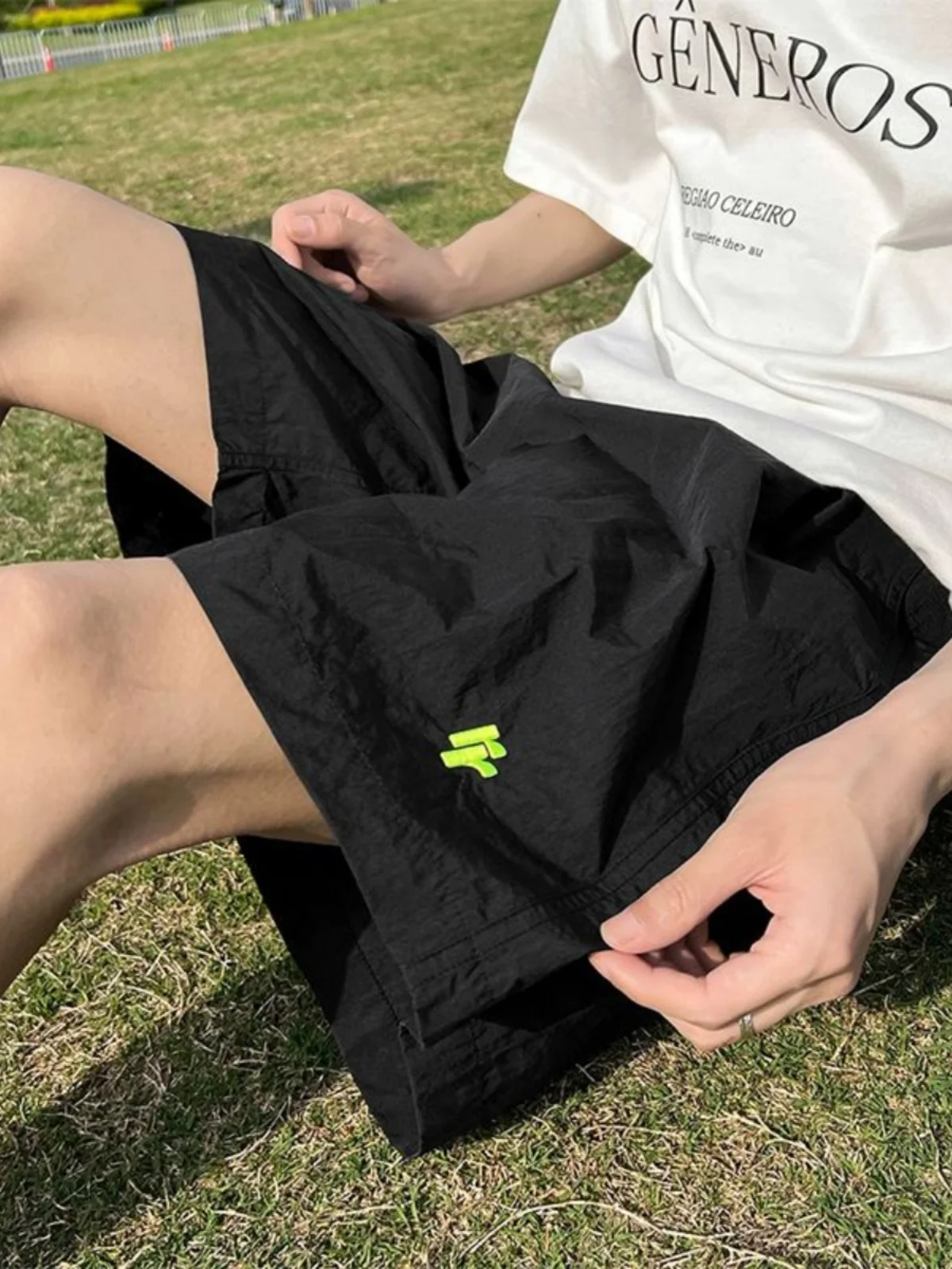 

Large Size 300 Pounds American Style Ice Silk Sports Shorts Men's Summer Thin Basketball Fitness Loose Casual Five-Quarter Pants