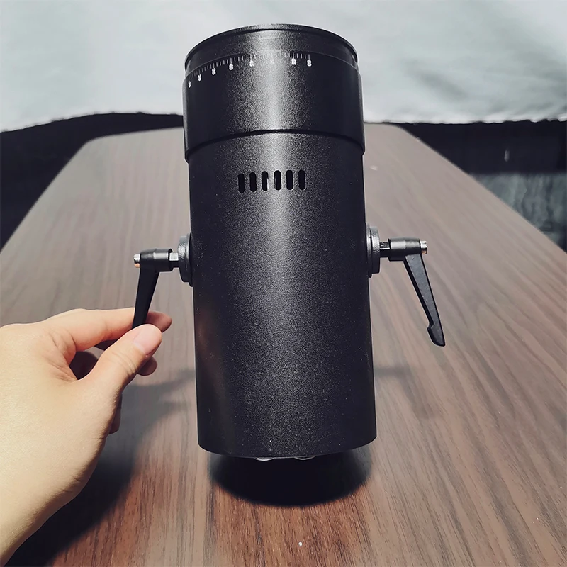 Mini 50W Warm Cool White 2IN1 or RGBL 4IN1 Fresnel Spotlight 10°-60°Manual Zoom Theater Museum Stage Spot Lighting with Barndoor