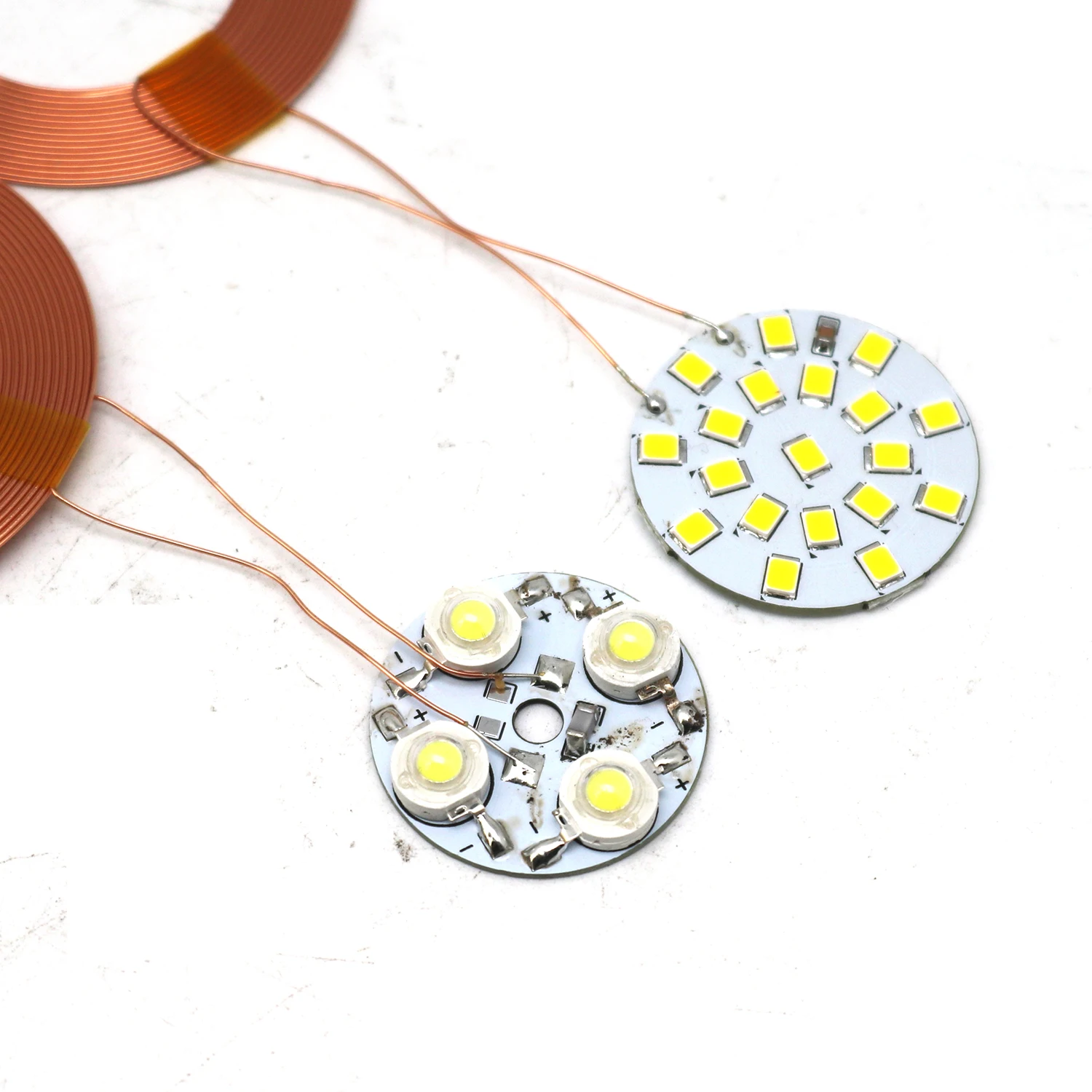 แหล่งจ่ายไฟไร้สายตัวรับสัญญาณหลอดไฟ LED W COIL DIY เครื่องส่งสัญญาณ COIL Induction Maglev Magnetic Levitation โคมไฟ