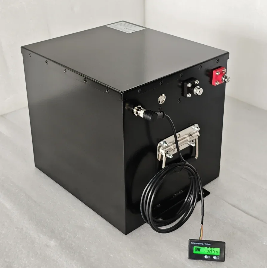 Long Cycle LiFePO4 48V 100Ah Battery Pack Metal Shell Battery Pack Golf Carts Electric Wheelchairs Battery