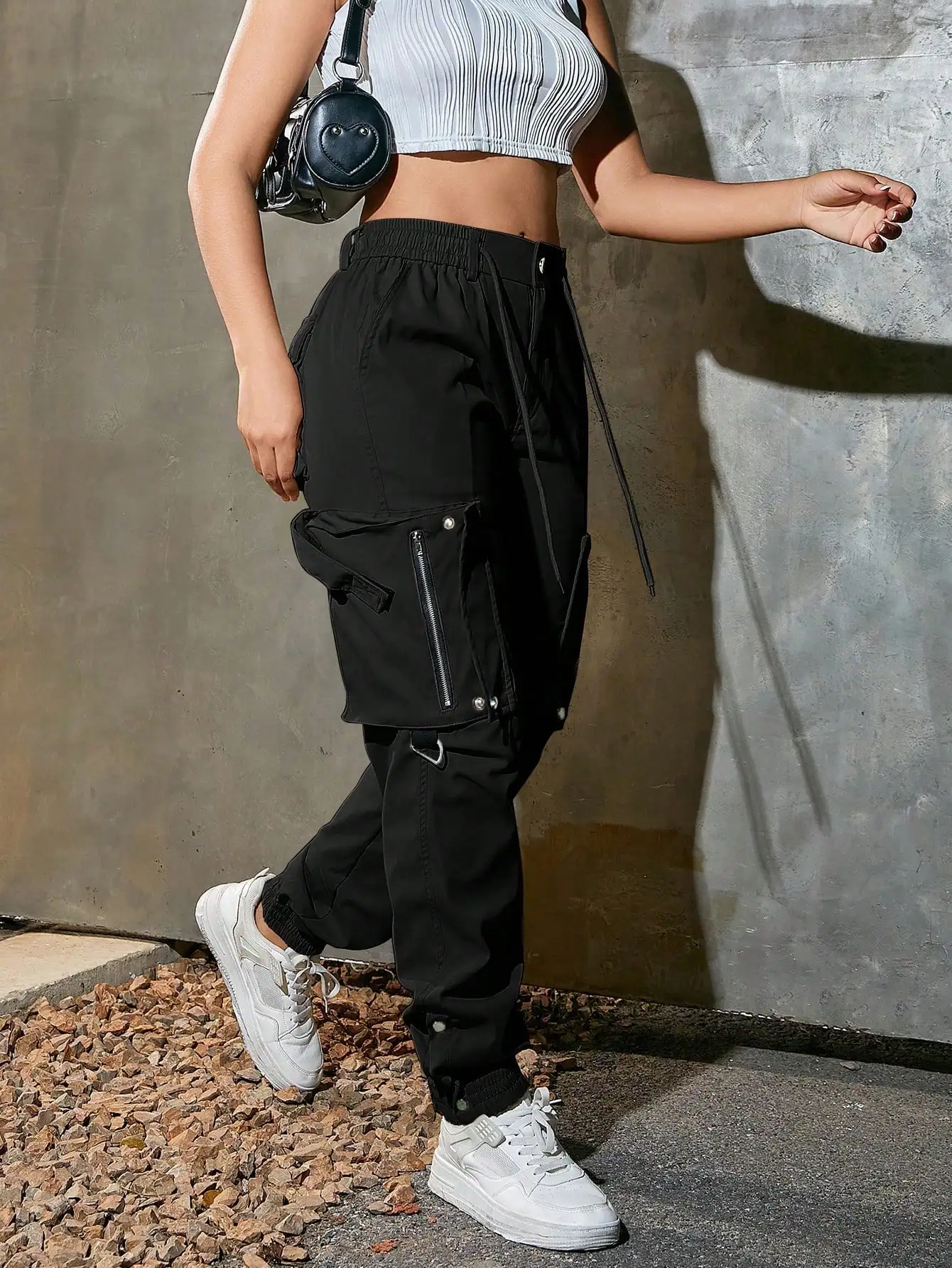 

Black High-Waisted Cargo Joggers with Zipper Pockets and Drawstring Waist