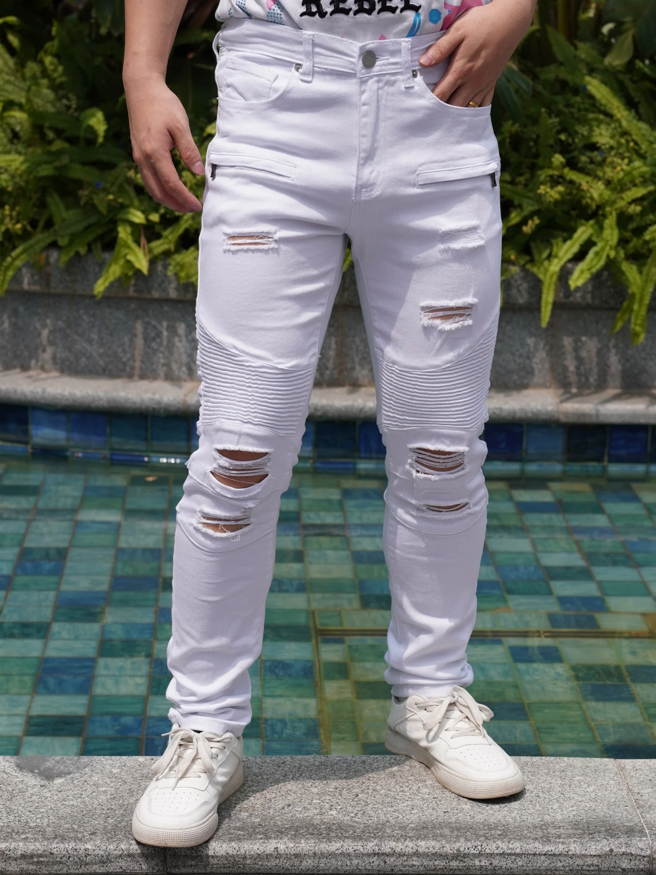 

Fashionable And Versatile Men'S Jeans With High Street Distressed Style Best Selling And Popular Item Free Shipping To Your Home