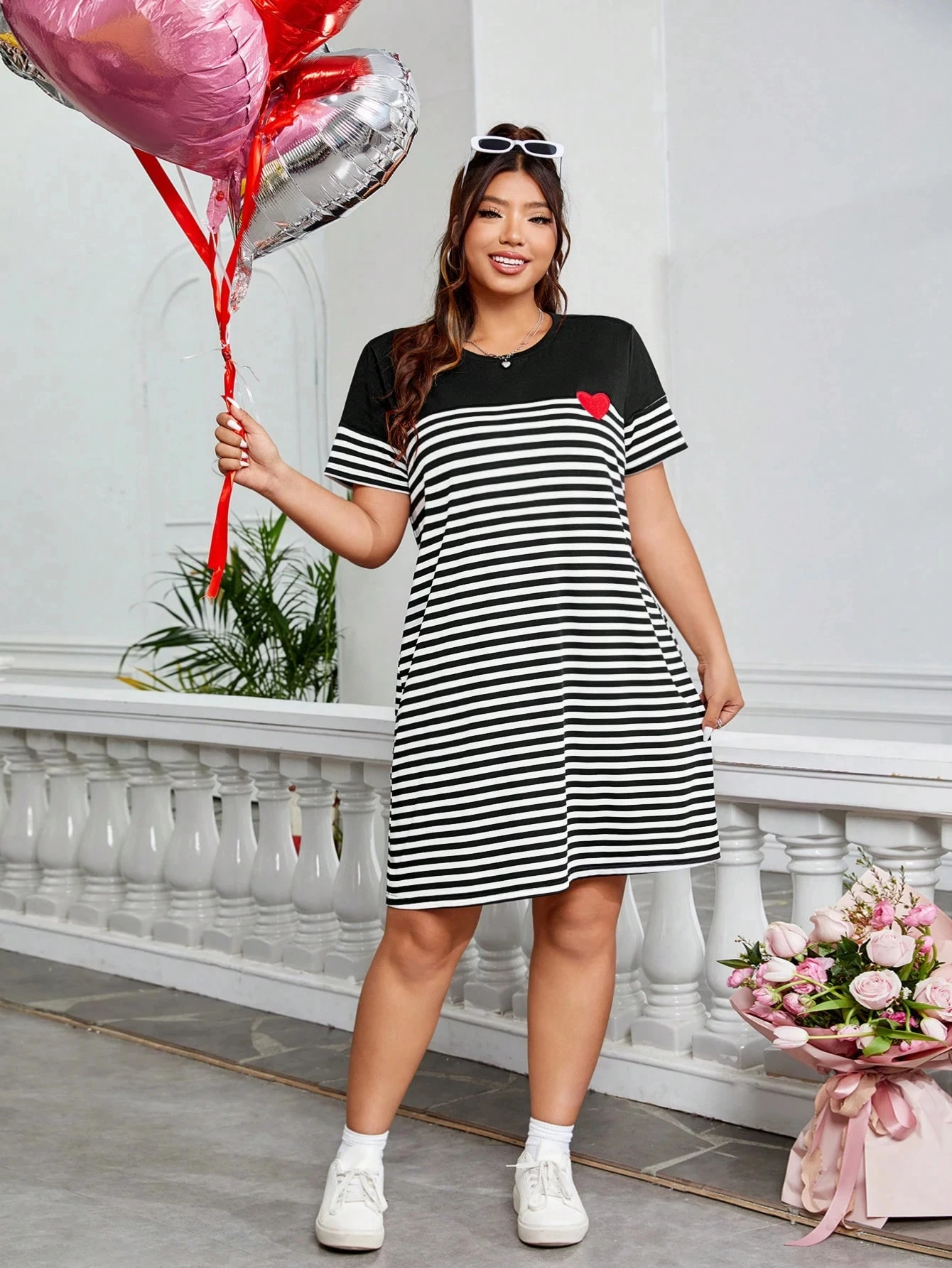 Robe T-shirt à rayures et motifs de cœur pour femmes, mode d'été, haute qualité, Sport décontracté, manches courtes, col rond, pull