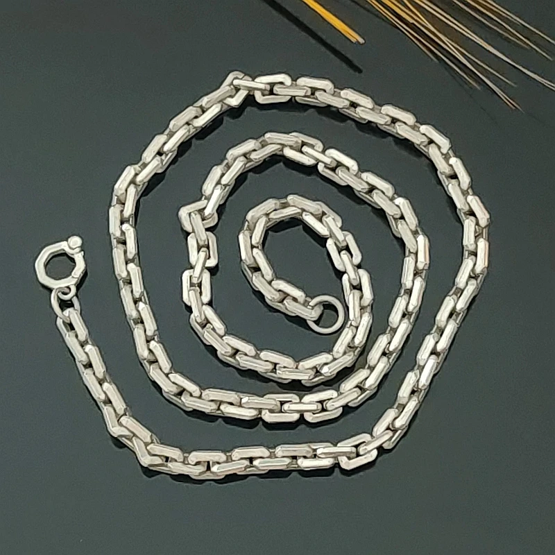 Chinese retro Tibetan silver personality interlocking chain ethnic style Miao silver charm decorative necklace