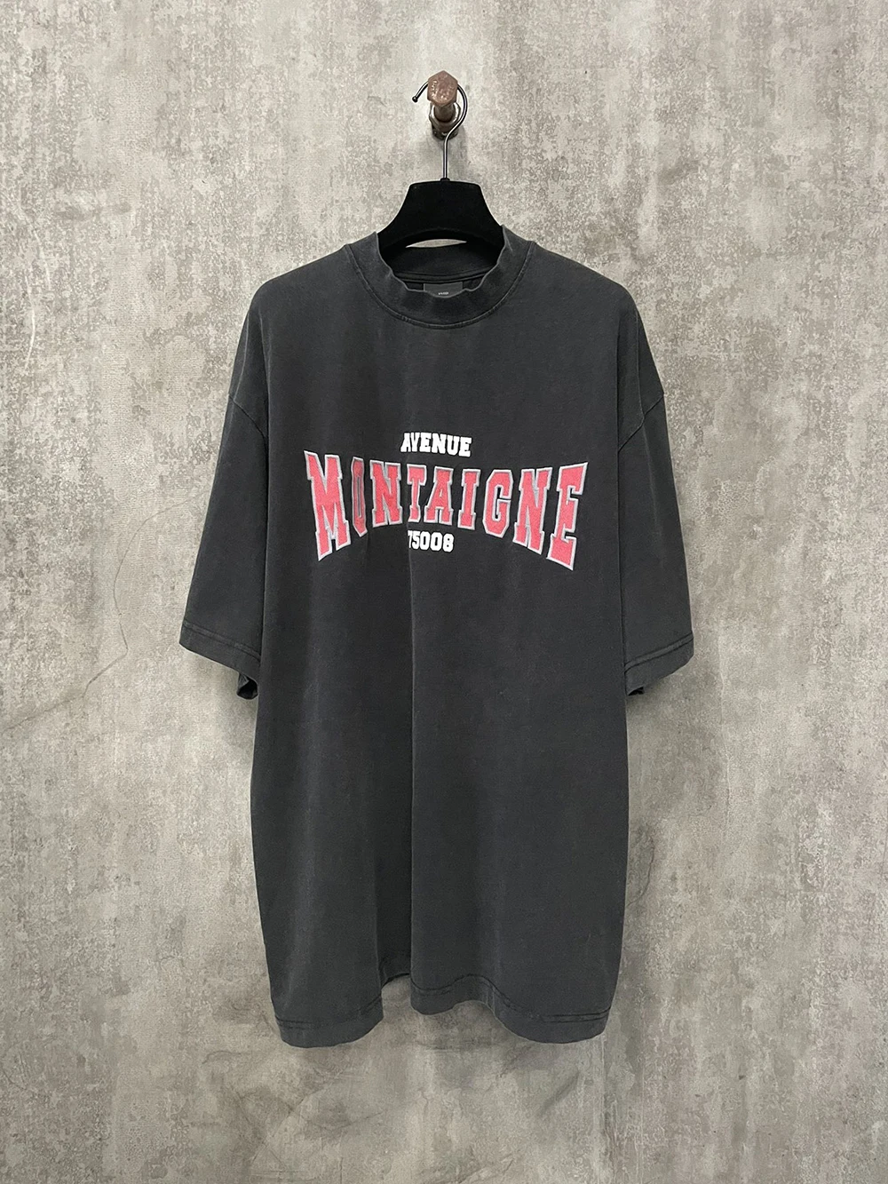 24SS Montaigne Logo Embroidery T shirt Men Women Oversized Vintage Washed Men Casual Cotton T-Shirt