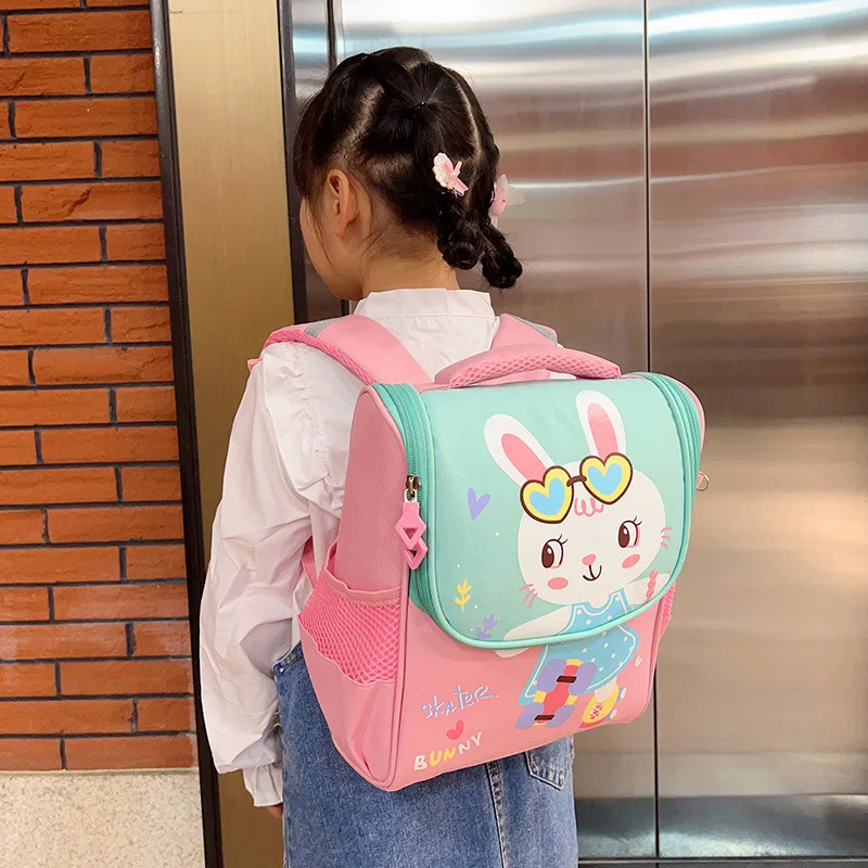 Primary Schoolbag Cartoon Cute Kids Backpack Large Capacity Lightweight Waterproof Student Book Bag Kids Rucksack School Bags