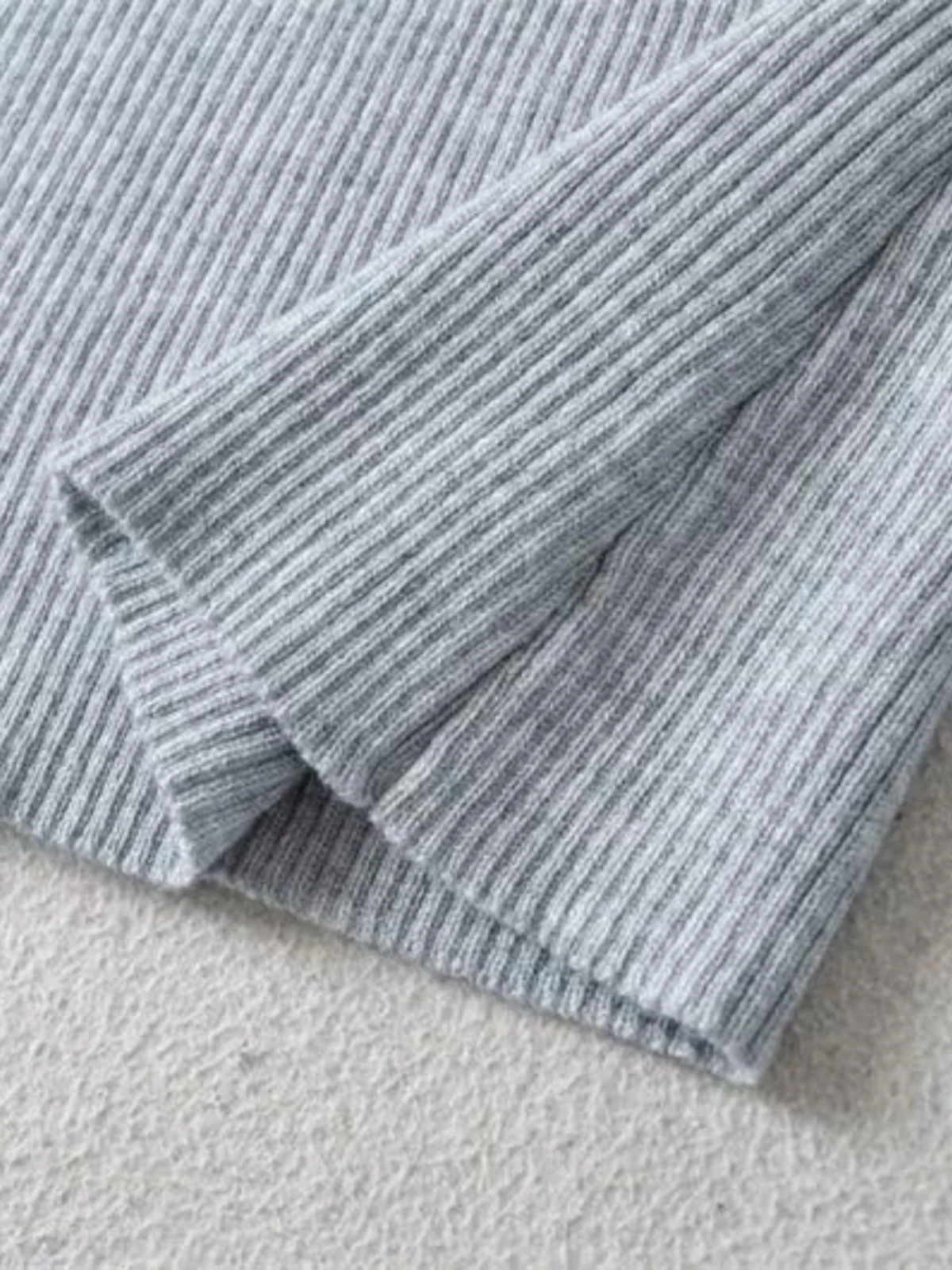 

Slimming Fibone Knit Ne Long Sve Elastic Waist Design Street Sle Winter Faion Color ort Length Sweater