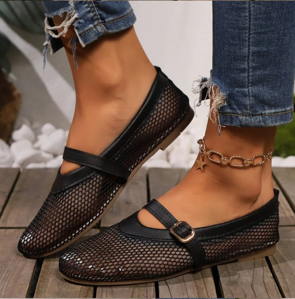 2024 New Beach Shoes Comfort Retro Female Flat shoes Summer Mesh Hollow Sandals Women Flats Shallow Flat shoes 36-43