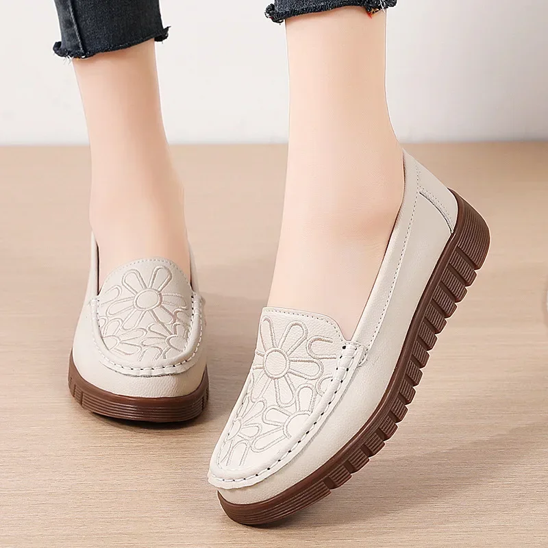 Women\'s Shoes Slip-on Loafers Ladies Casual Shoes Platform Wedge Moccasins Sneakers Comfortable Flat Shoes Zapatos Mujer 2024