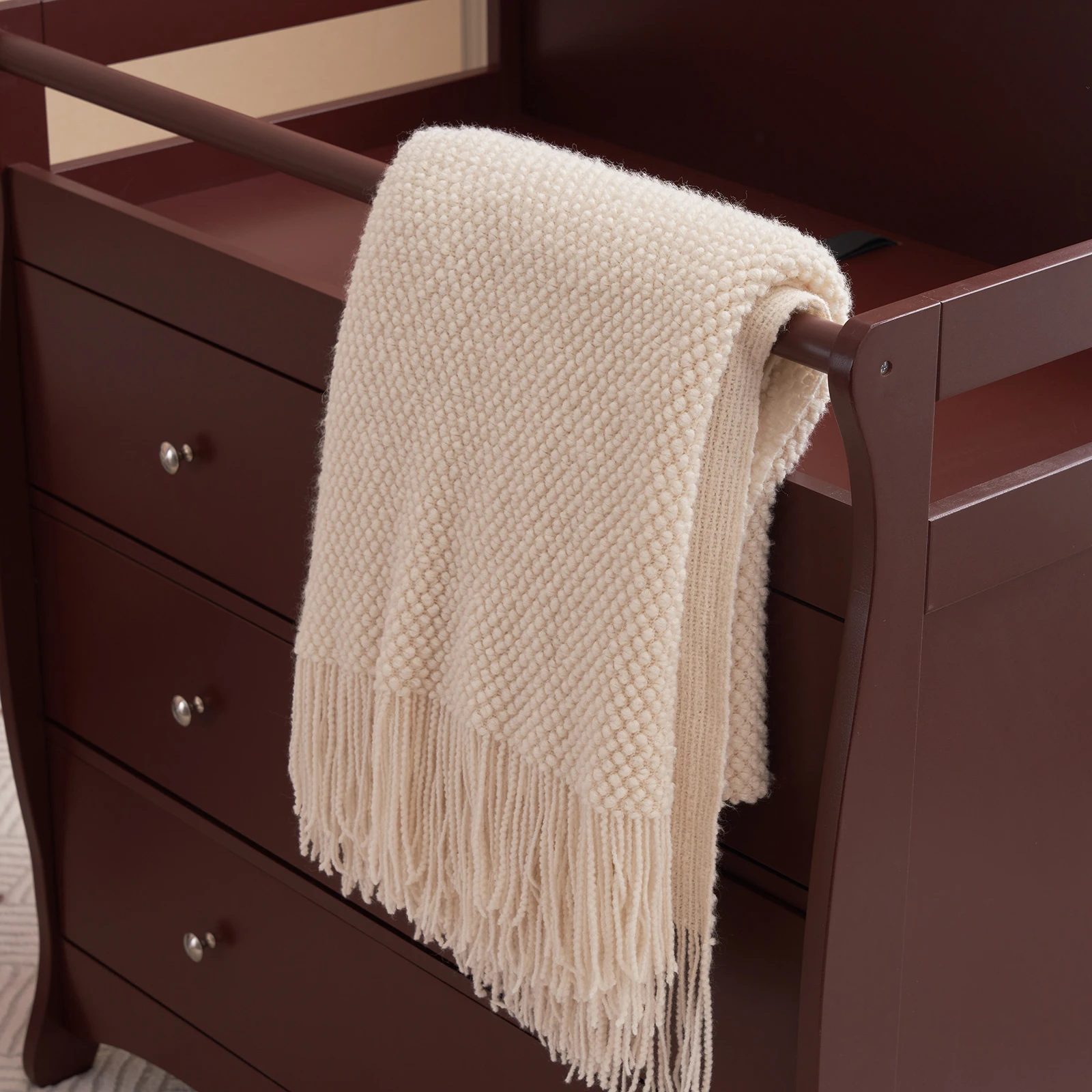 

Brown, painted surface, MDF, three layers of drawers 90.5 * 58 * 92cm children's wooden bed, with seat belt, diaper changing