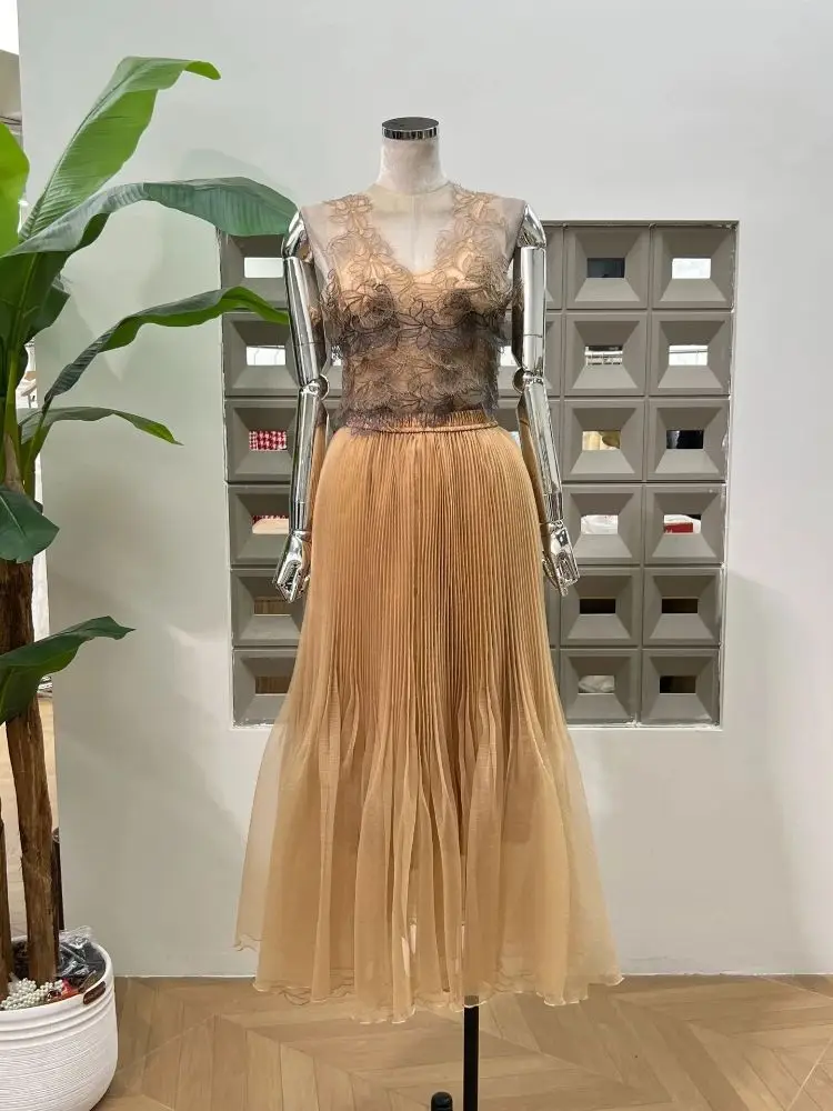 

Women's Embroidered Lace See-Through Mesh V-Neck Cami Top Pleated Midi Skirt Elastic Waist Trendy Set Party Club Evening Dresses