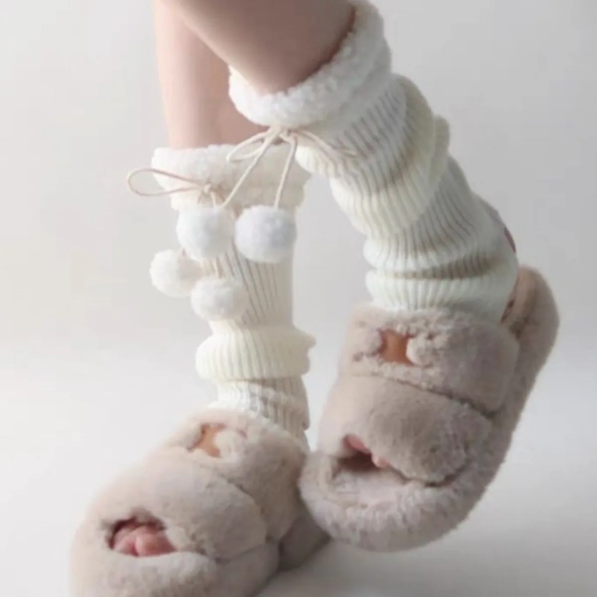 Women Autumn And Winter Warm Leg Warmer Splicing Knitted Hairball Girls Pile Heap Socks Solid Color Stacked Calf Socks Cover