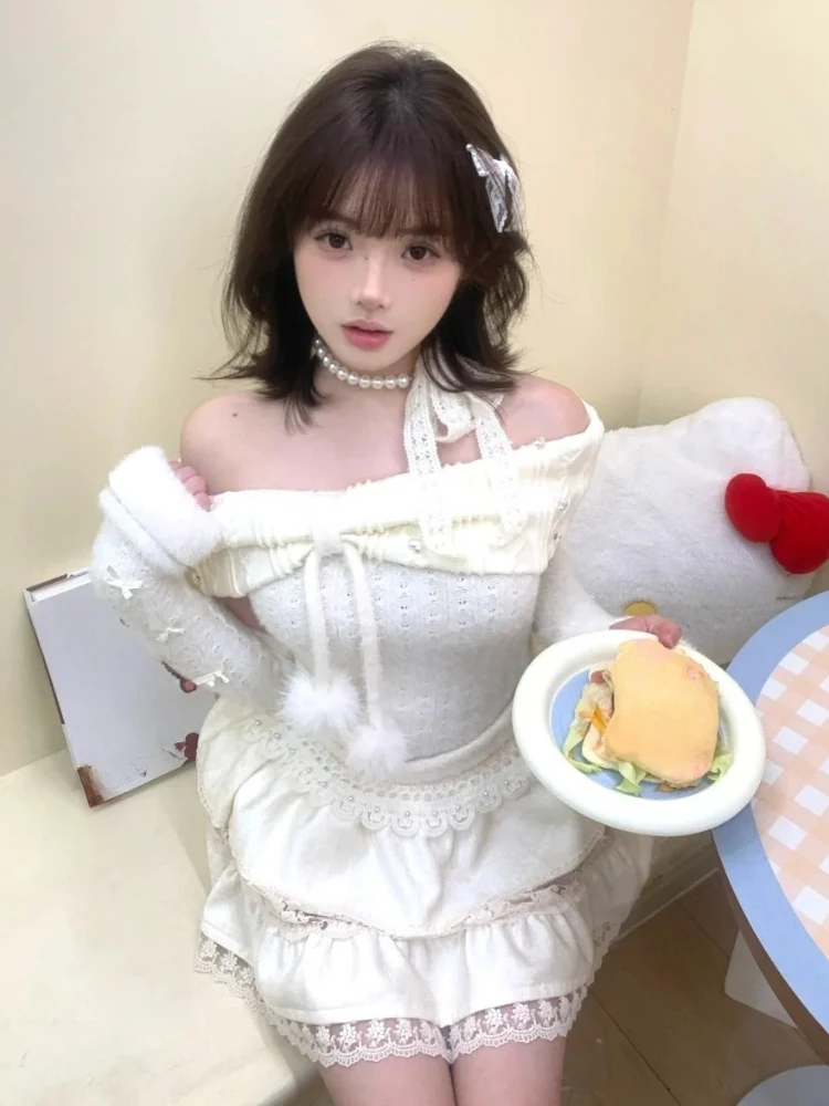 甘い秋冬レディース2ピースセットセクシーデザインスラッシュネックY2kトップス+レースミニスカートプリンセス風エレガントシックな服装