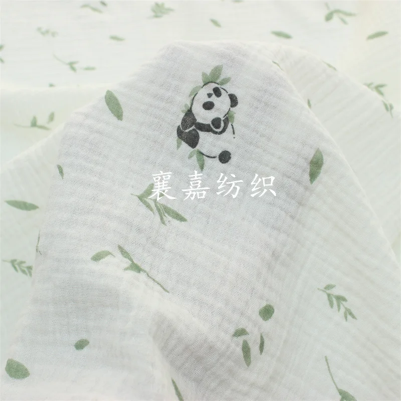 

10X1.35M Double-layer Cotton Crepe Cloth, Cartoon Red Panda, Pajamas, Loungewear, Baby Clothing Fabric