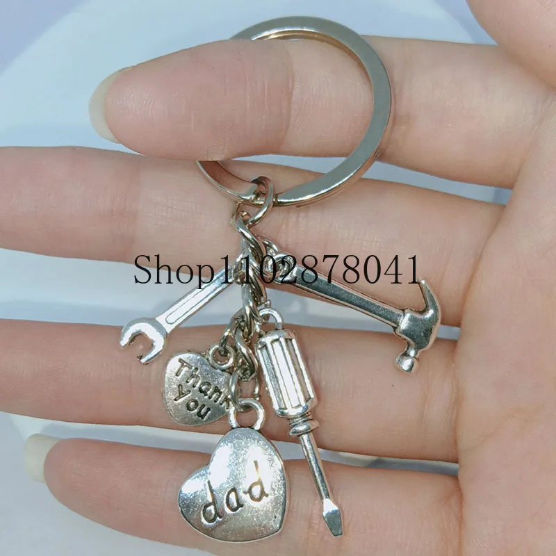 Fashion Jewelry Zinc Alloy Pendant Keychain Thank You Dad Screwdriver Hammer Classic Gift