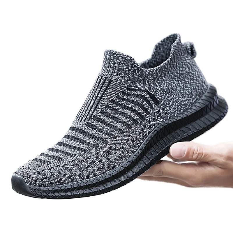 

Breathable Men Casual Shoes Lightweight Outdoor Male Walking Shoes Anti-slip Men's Sneakers Slip on Flats Vulcanized Shoes 2023