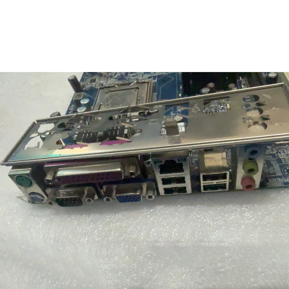 

Для материнской платы промышленного управления Advantech AIMB-763 AIMB-763VG AIMB-763VG-00A1E