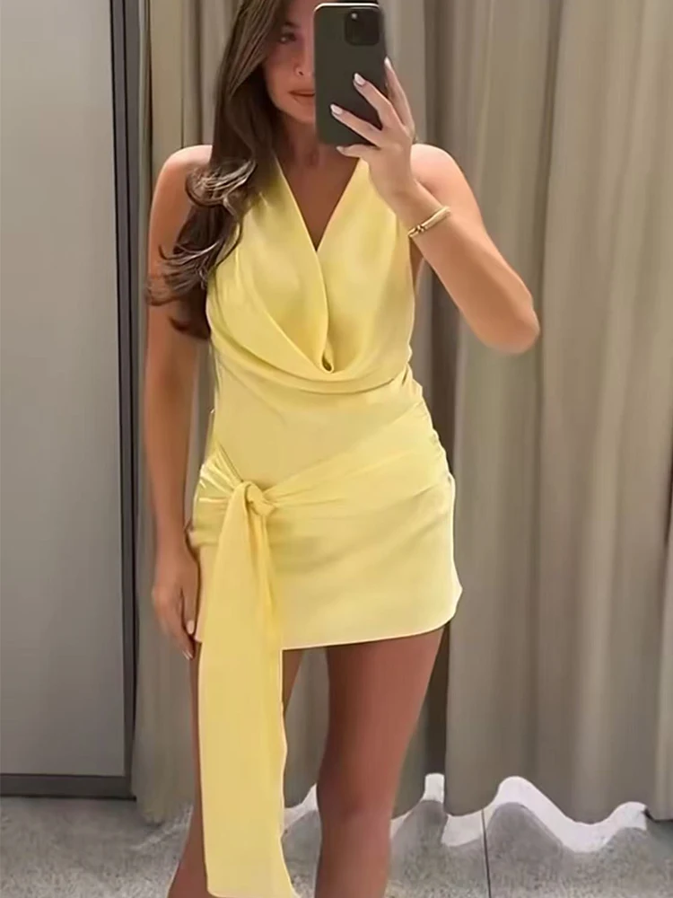 Sexy Damen Party-Minikleid Ärmellos Figurbetont High-Streetwear Sommer Elegant Neckholder Tiefer V-Ausschnitt Modisches Rückenfreies Kleid