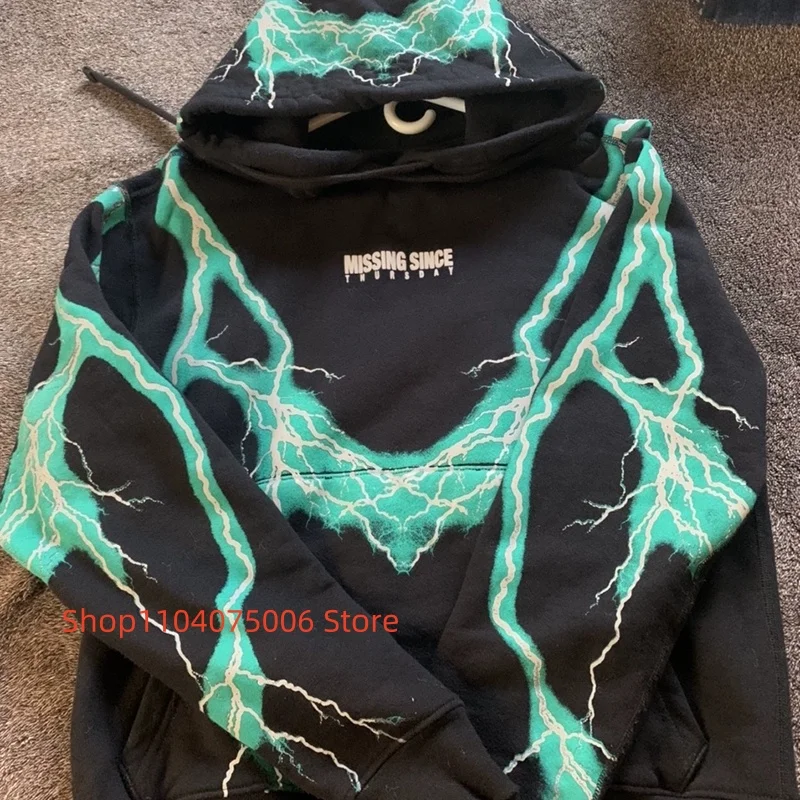 

Missing Since Thursday Back Shield Emblem Hoodie Men Green Lightning Print Sportswear