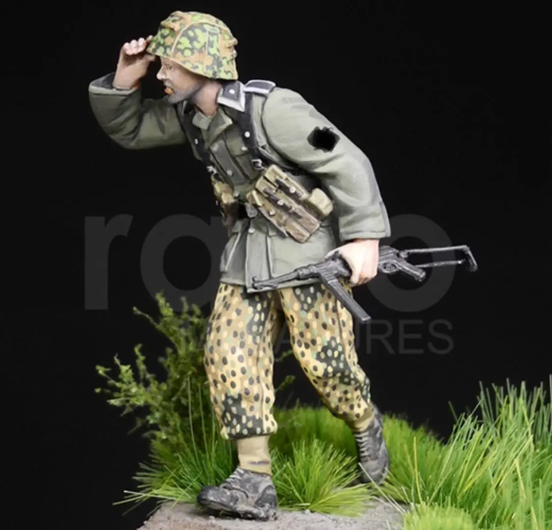 1/35  Resin Model Figure GK， Unassembled and unpainted kit