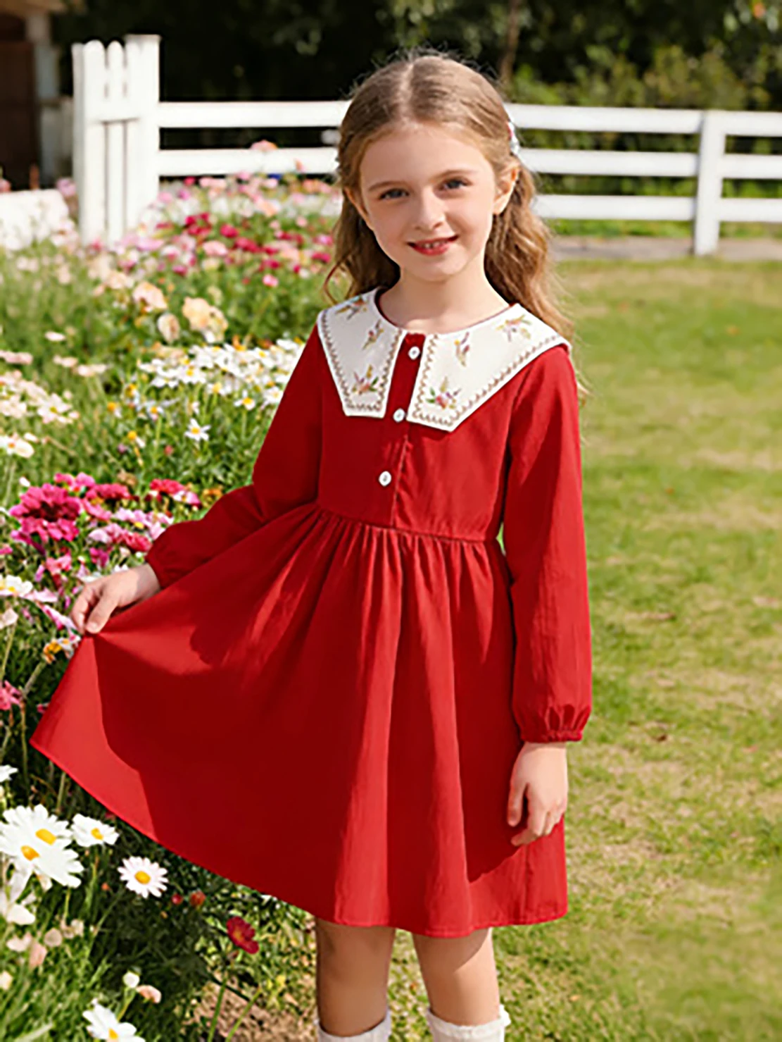 Rotes, besticktes Prinzessinnenkleid mit großem Revers für Mädchen, langärmliges Herbstkleid – Detail 1