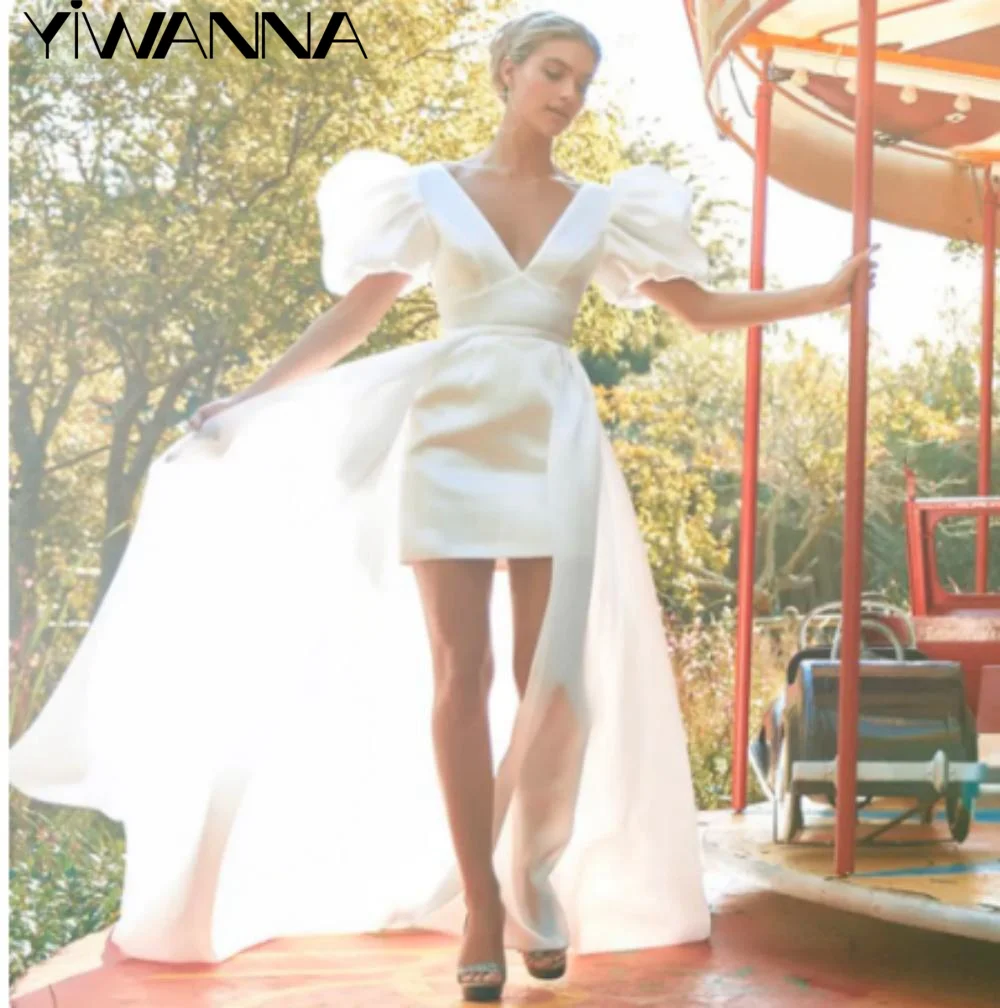 

Sexy Deep V-neck Backless Bride Robe Romantic Puff Sleeve Bridal Gown Elegant Satin Floor-length Wedding Dress Robe De Mariée