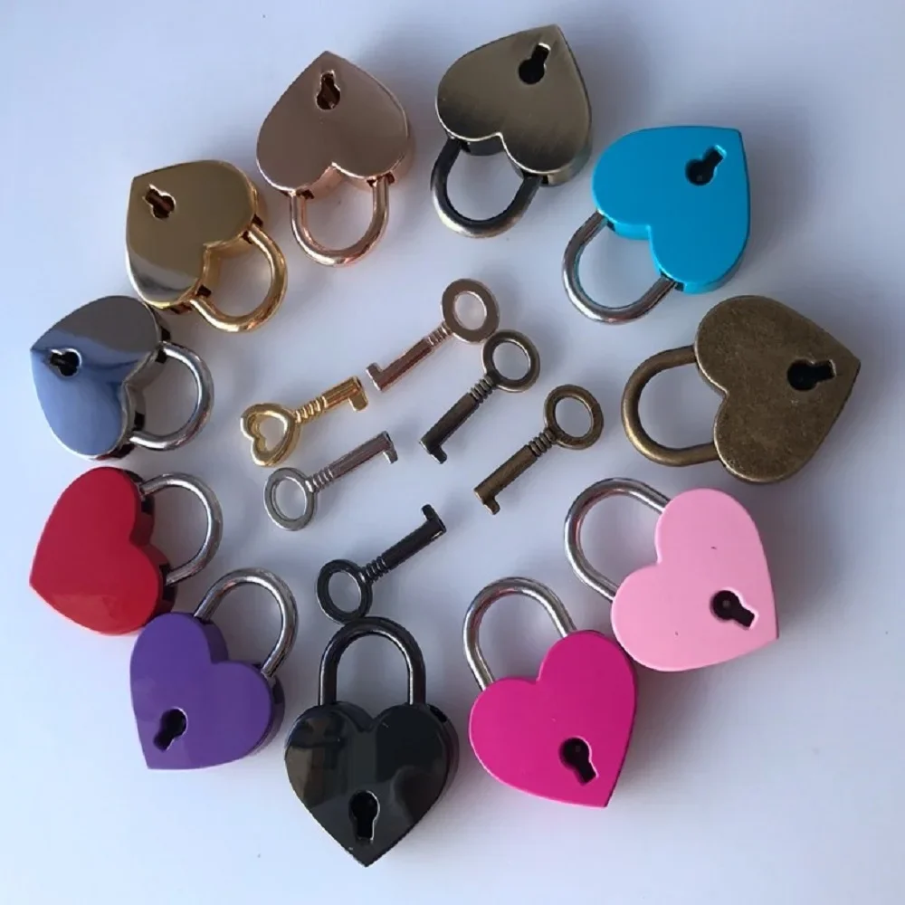 Heart Shape Padlocks Vintage Old Antique Style Mini Padlocks with Key Lock for Travel Wedding Jewelry Box Diary Book Suitcase