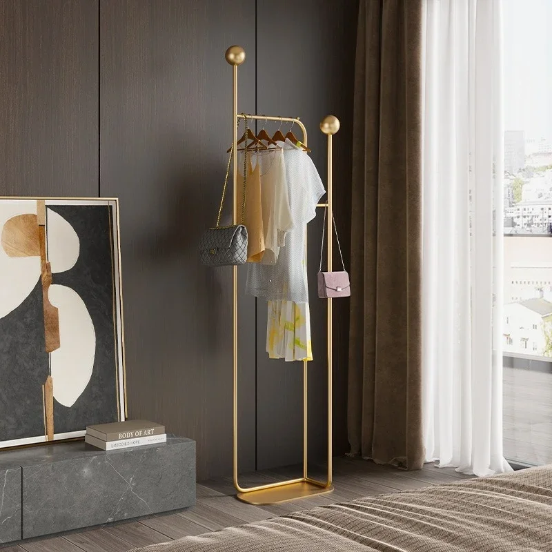 Italienischer Stil, leichter Luxus, Kleiderbügel, Boden, Schlafzimmer, Kleidung, Haushalt, Wohnzimmer, Kleidung