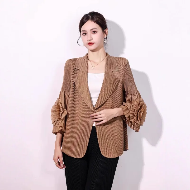 

Miyake плиссированная модная осенняя новая куртка женская пригородная свободная женская куртка большого размера с откидным воротником верхняя одежда без морщин