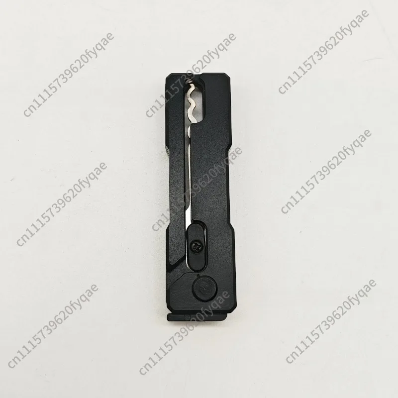 2025 Gravity pick, outdoor multi-function tool, outdoor essential supplies