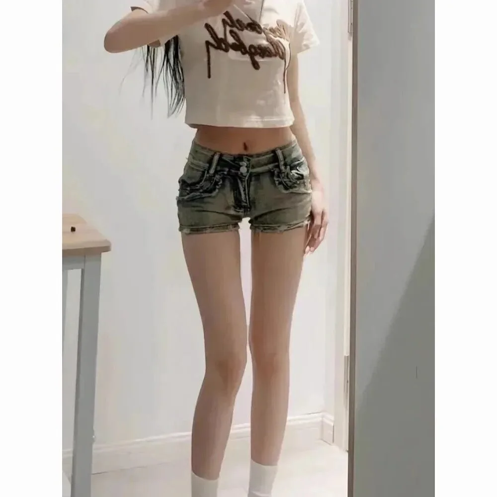 شورت جينز أمريكي هوت جيرل ليو دينغ منخفض الخصر للنساء بقصة ضيقة وسراويل ضيقة على الورك ساخنة عصرية