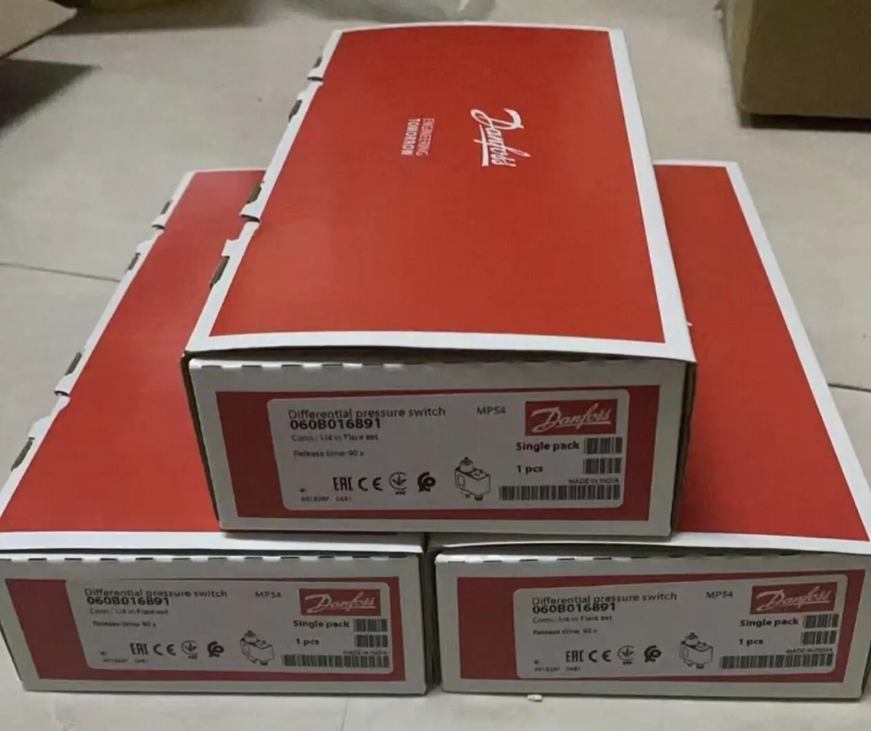 

Model 060B016891 New Danfoss Pressure Switch Min stock