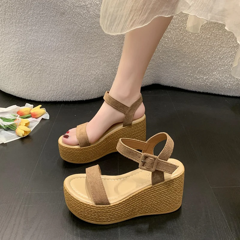 New Summer Style Fashionable Comfortable Wear-resistant Platform Wedge Platform Sandals Platform Solid Color Suede Women