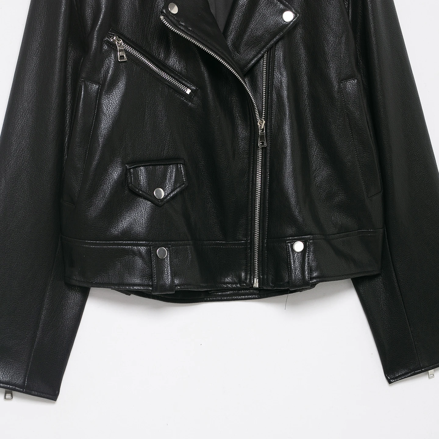 2025 가을 신상 여성 바이커 재킷 스트릿 스타일 코팅 비대칭 지퍼 노치 라펠 버튼 프론트 숏 기장 코트