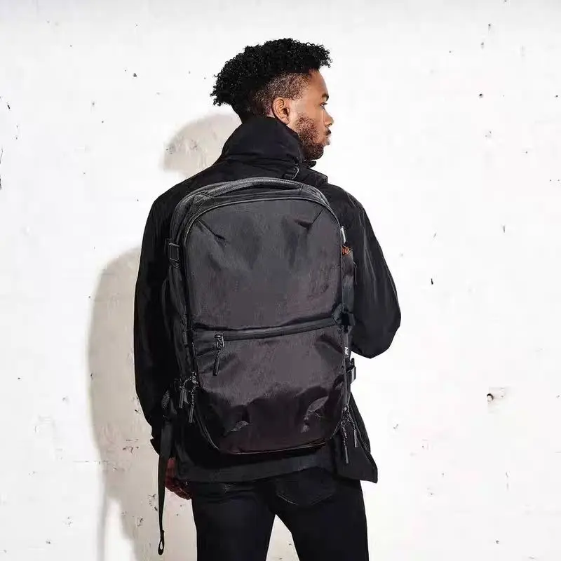 

Водонепроницаемый многофункциональный стильный рюкзак большой вместимости для деловых поездок