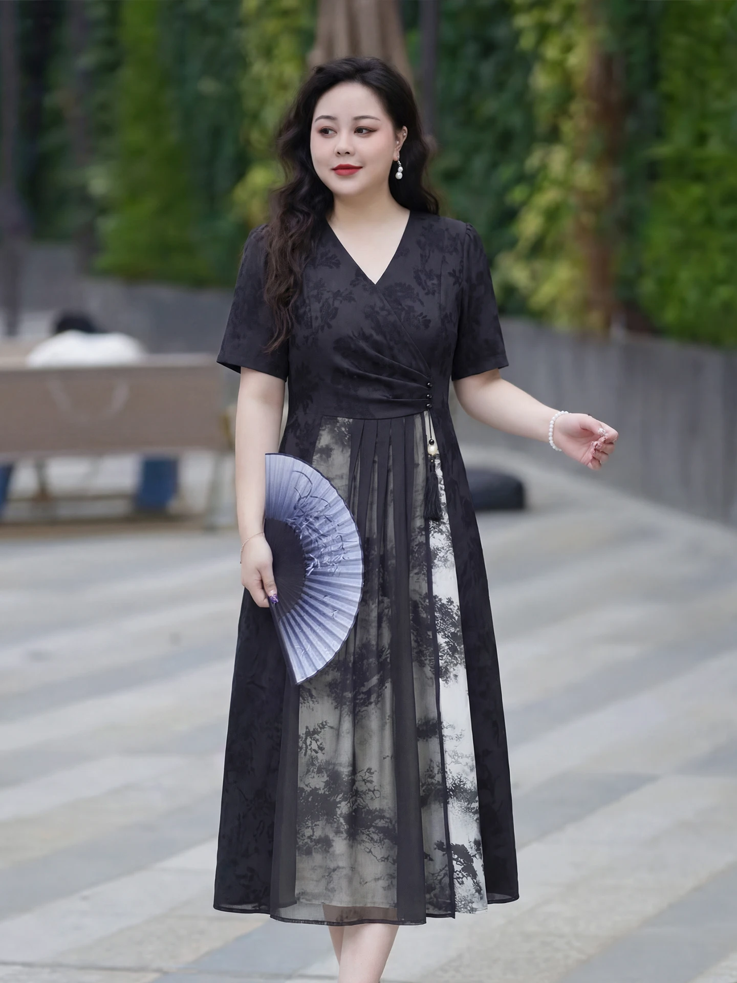 

New Chinese Sle plus Size Women's Dr Dave Lady Summer 2026 High Waist A-Line Skirt ort Sve V-Ne Printed Polyester