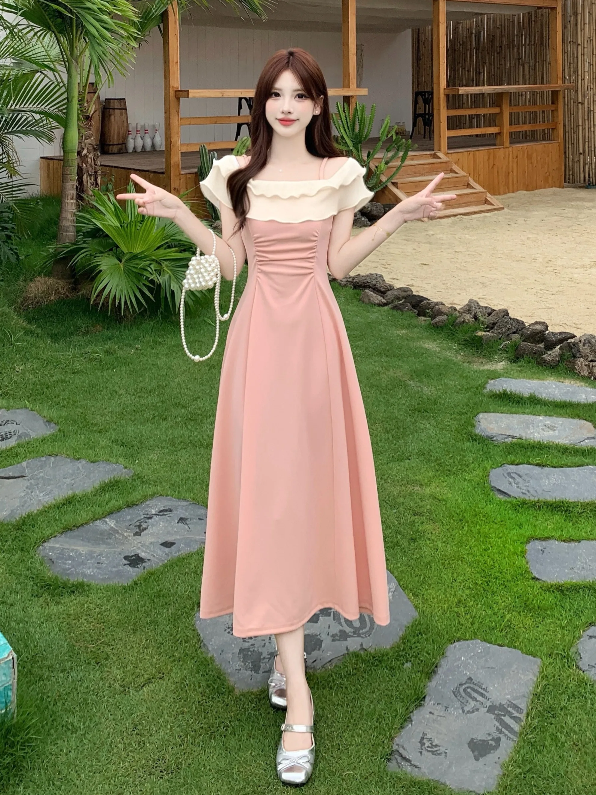

Summer 2026 Large Size A-Line Dress with Lace Trim Waist Cinching Hepburn Style Side Slit Princess Sweet Style Breathable Ski...
