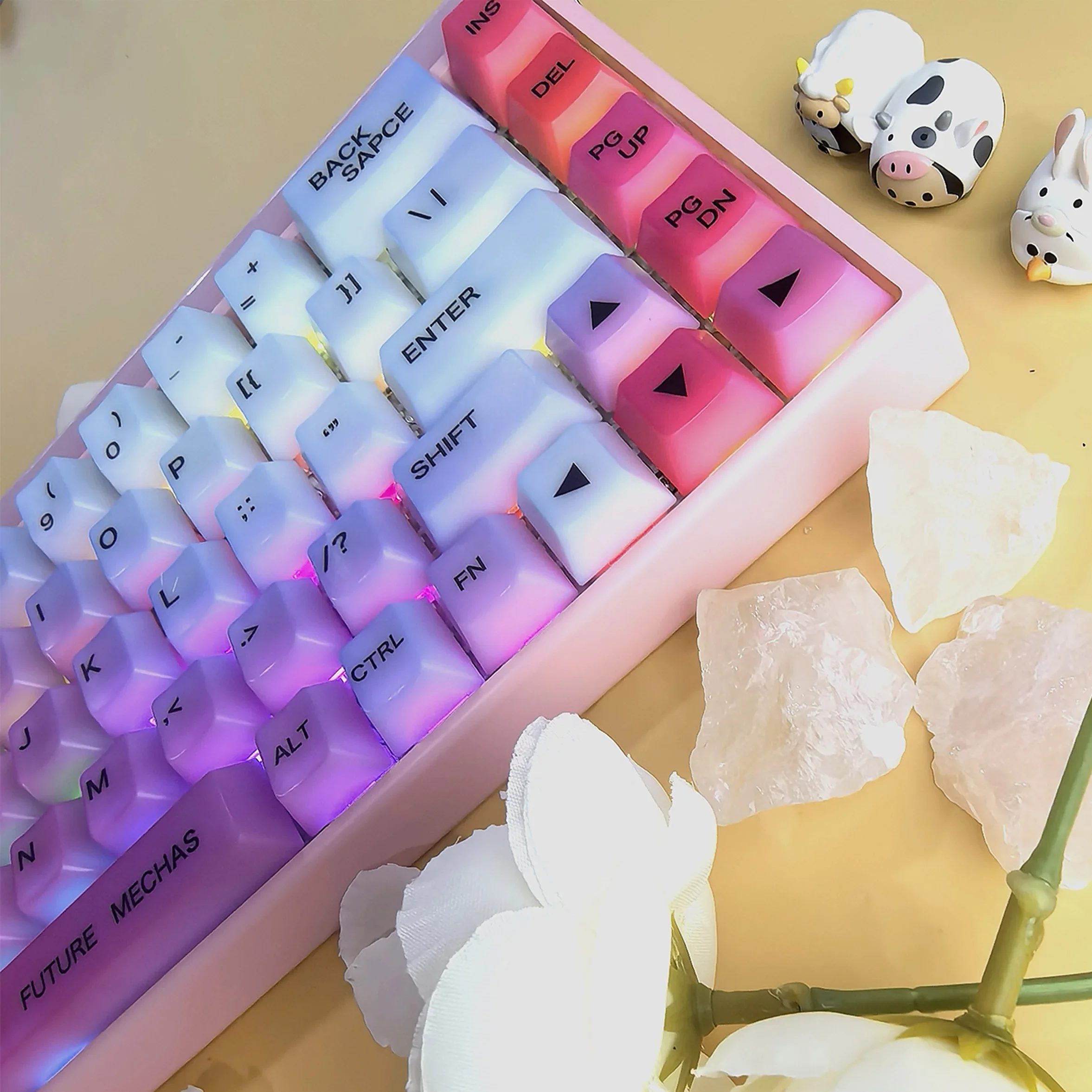 

Красочная смешанная лампа, механическая клавиатура, туман через оригинальную заводскую высоту, пятисторонняя горячая сублимационная адаптация Succub