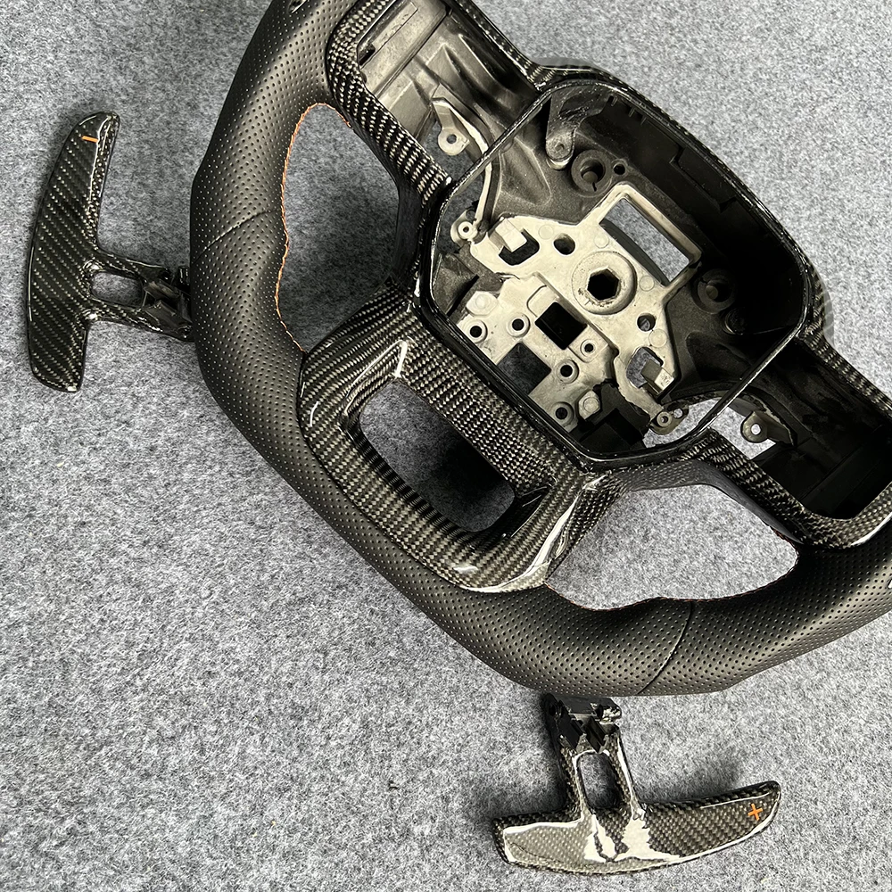 Custom Auto Accessories Leather Carbon Fiber Sports Style 4 Spokes Steering Wheel for F150 2021 2022 2023 2024 2025