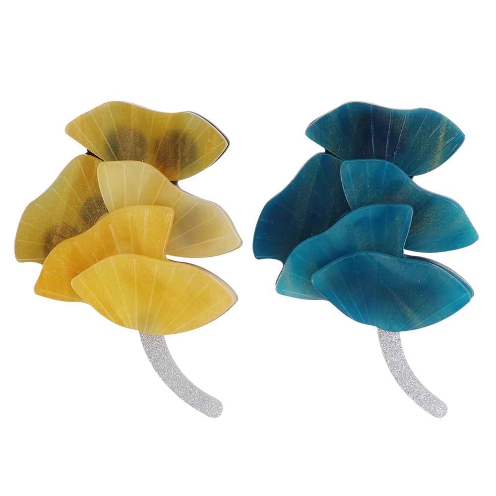 

New Design Yellow Ginkgo Leaves Acrylic Brooches For Women Vintage Resin Plant Brooch Pins Lapel Badge Jewelry Gift High Quality