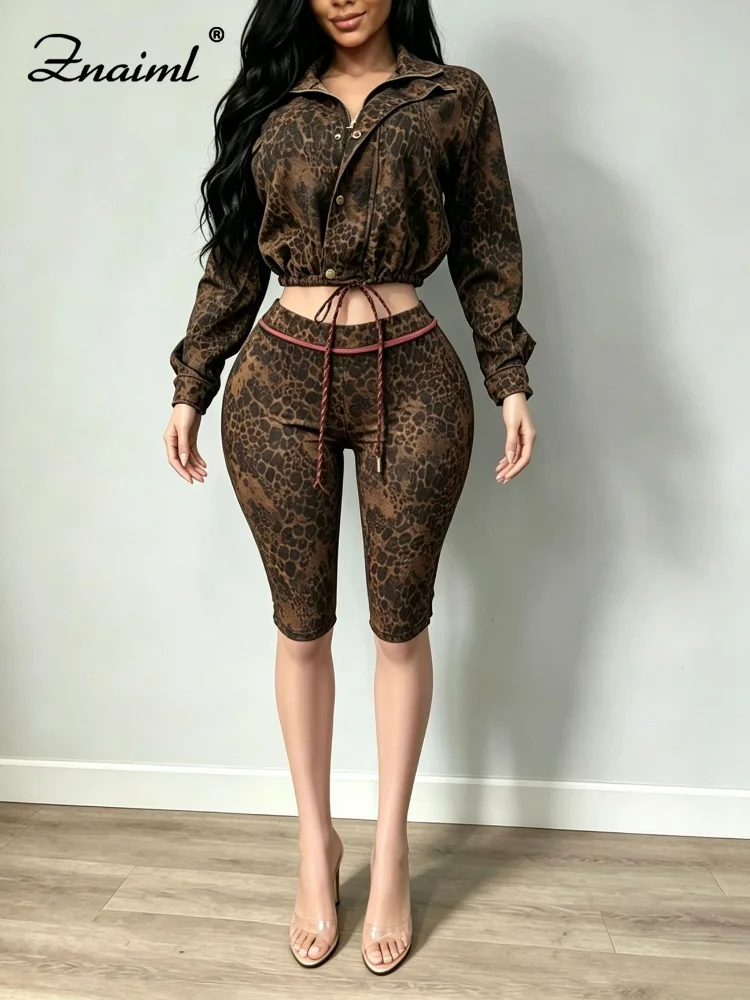 Women’s Slim Fit Leopard Capri Set Long Sleeve Button Detail Top and High Waist 3/4 Length Pants Streetwear Vacation Casual Suit