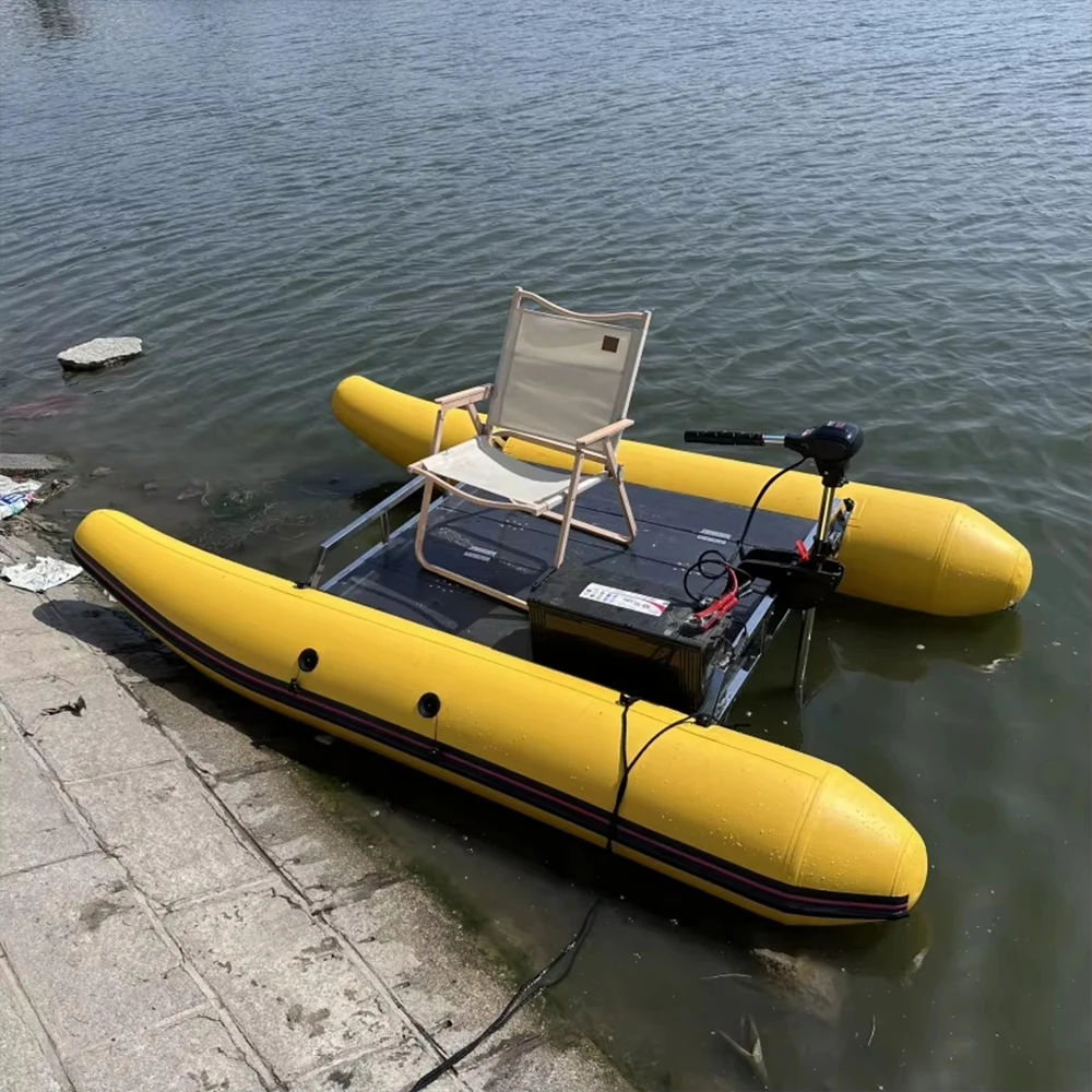 منصة صيد قارب عائم من كاتاماران، قارب صيد برية، قارب عائم قابل للنفخ محمول مع قاعدة صلبة.