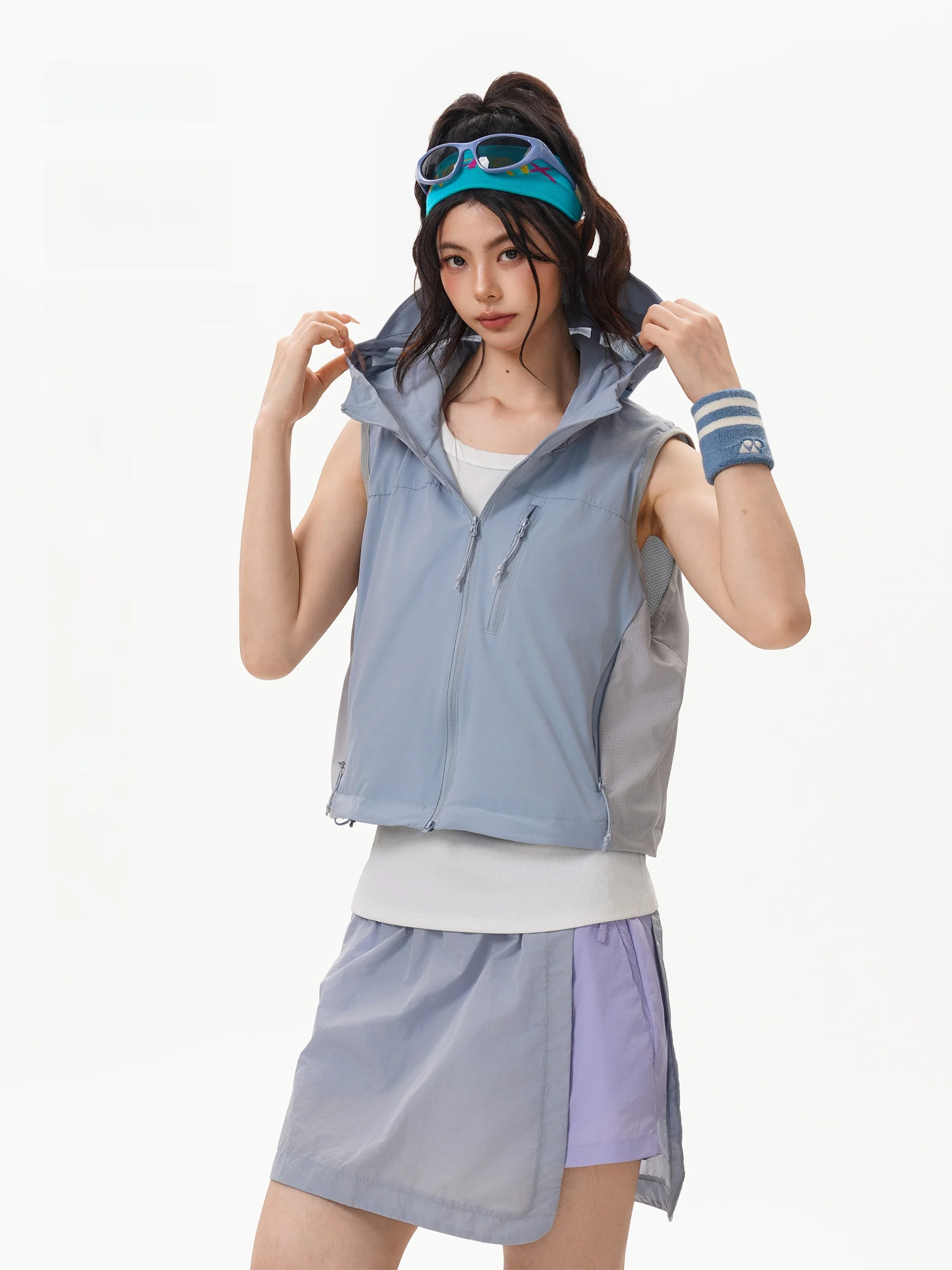

Outdoor Function Quick Dry Hooded Vest Unisex Summer Moisture Wicking Breathable Sleeveless Tank Top Layering Sports Jacket