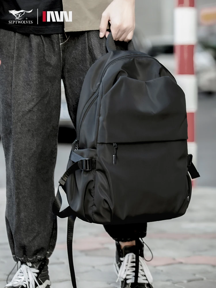 

Septwolves Men's Bapa Large Capaci Lightweight Travel Cuter Bag Simple Modern Neutral Sle Soft oulder Bag for Co...