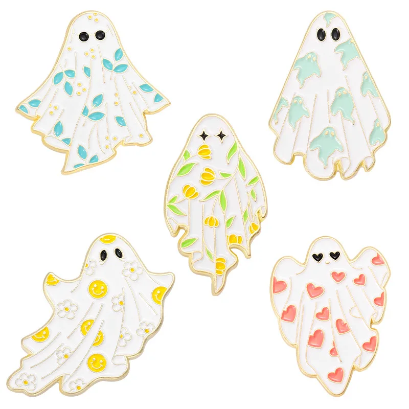 Cartoon Ghost Halloween Brooch Kawaii Anime Maple Leaf Shape Badge Enamel Pins Brooches Jewelry Clothing Accessories Gifts Toys