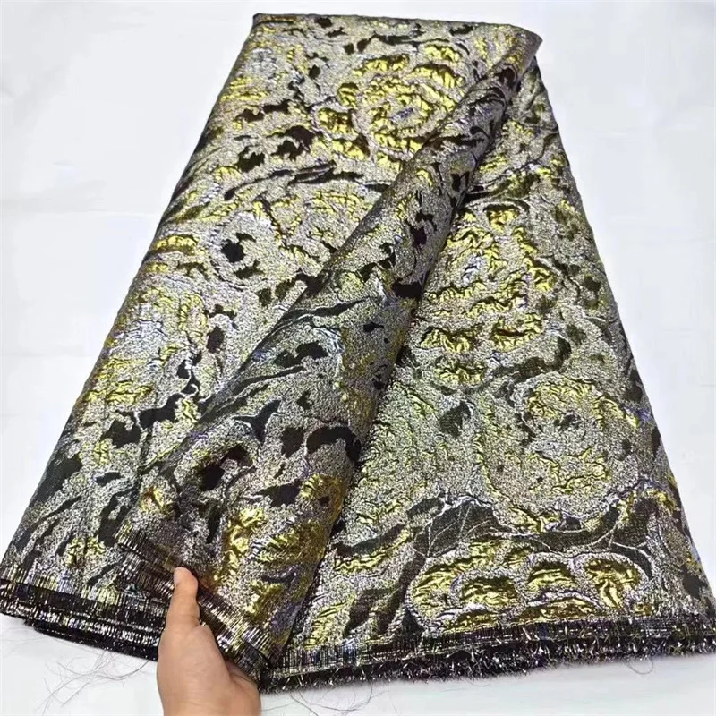 

2024 Latest African Brocade Lace Fabric French Damask Gilding Lace Nigerian Jacquard Brocade Fabric For Women Gown Gold