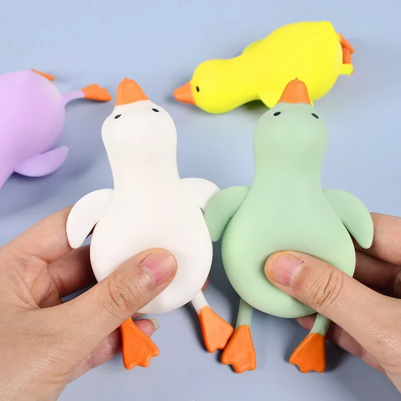 Kids Squeeze Flour Duck Kneading Squish Stretchy Toys Animals Vent Toys Decompression Stress Relief Toy for Adults Gift