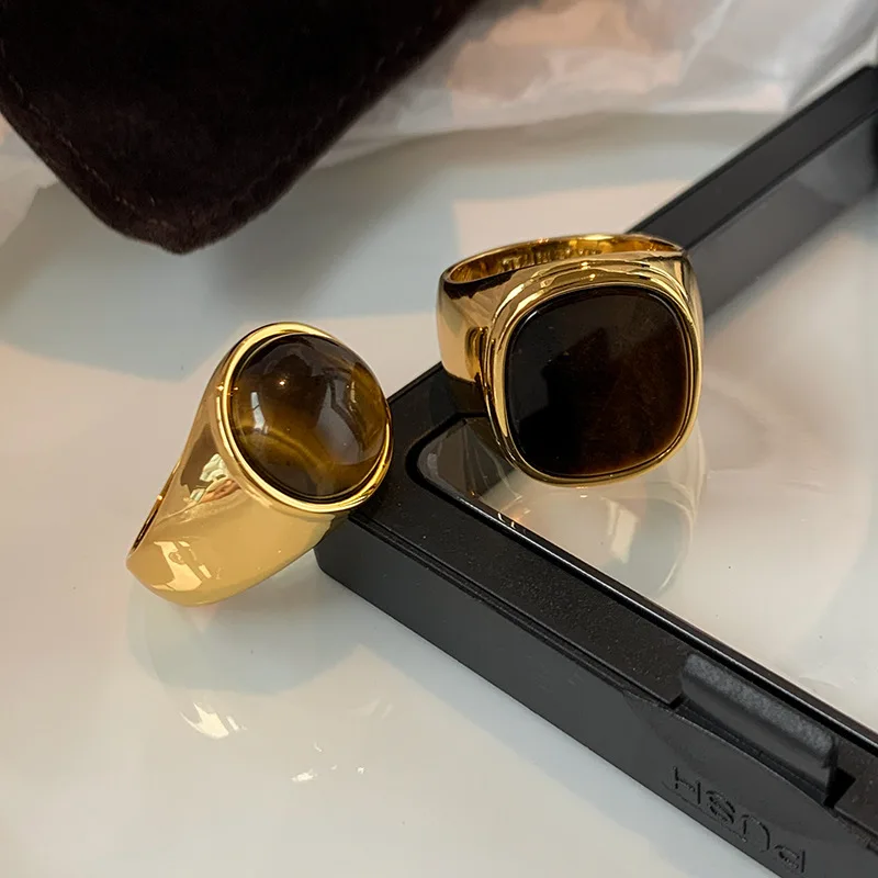 

Квадратное кольцо, позолоченное 18 карат, глазукома, средневековое кольцо, женское легкое, роскошное, нишевое, с камнем «Тигровый глаз»